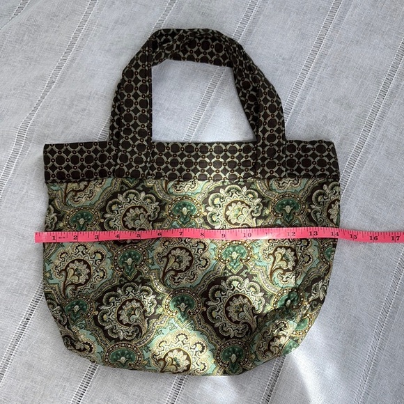 Handmade Quilted Tote Bag in Paisley Print - Picture 12 of 13